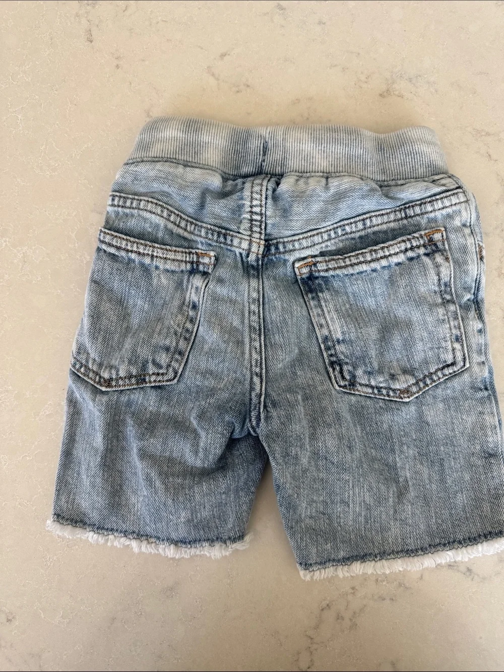 GAP kids Light Blue Denim Pull-On Shorts with Drawstring size 4